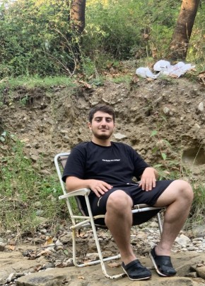 Zafer, 23, Türkiye Cumhuriyeti, İnegöl