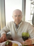 Igor, 49, Luga