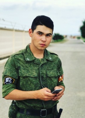Игорь, 29, Россия, Гудермес