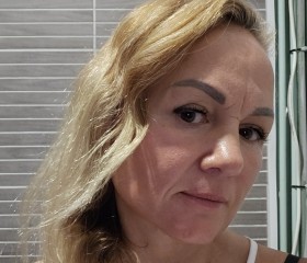 Nadezhda Shchurenko, 49, Lincoln