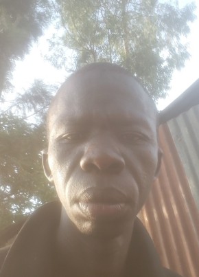 Michael, 28, Kenya, Nairobi