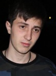 Максим, 24 года, Алматы