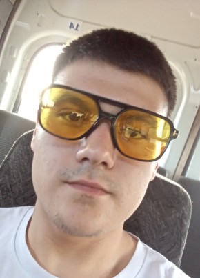 Азат из Белорецка 18 лет