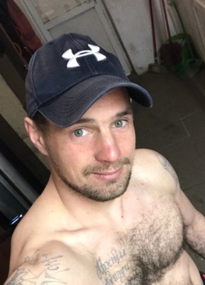 Павел, 32, Россия, Конаково