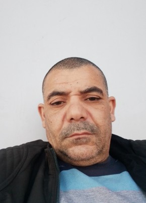 عزير رياض из Djidiouia 41 год
