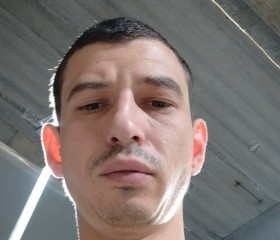 Mikhail, 38, Armavir