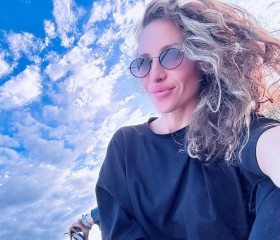Liza, 38, Novosibirsk