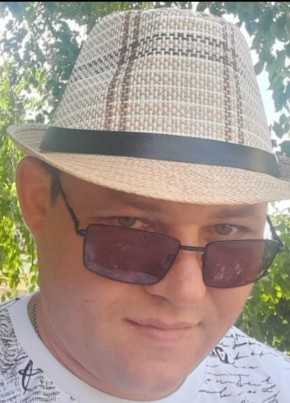 Сергей из Астрахани 42 года