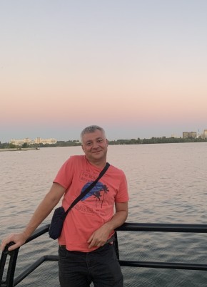 Дмитрий из Москвы 46 лет