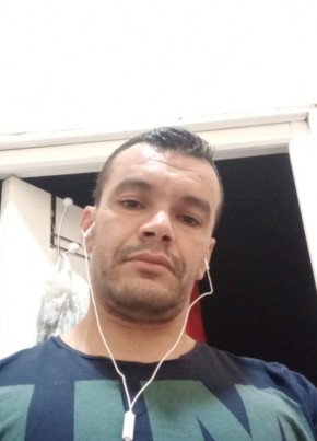 Ahmed, 40, République Française, Valenciennes