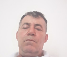 Altin, 51, Tirana