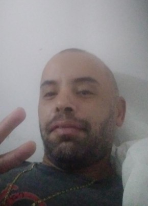 Fabinho из Sapiranga 40 лет