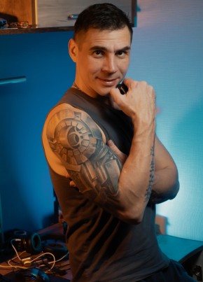 Andrey, 37, Russia, Korkino