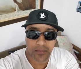 Rodovalho, 46, Cotia