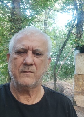 Заур из Курска 55 лет