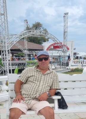 Владимир из Пушкина 56 лет