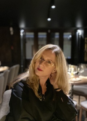 Olga, 46, Russia, Saint Petersburg