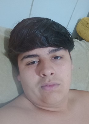 Lucas из Palhoça 19 лет