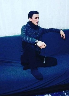 Mustafa из Kayseri 31 год
