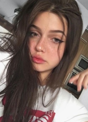 Олеся, 21, Россия, Москва