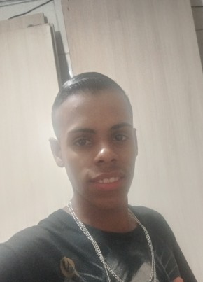 Felipe, 21, República Federativa do Brasil, São Paulo capital