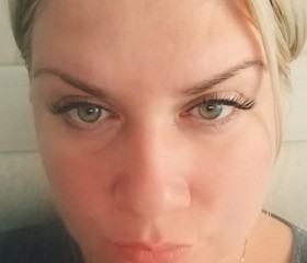 Yuliya, 39, Moscow
