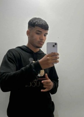 Fabrícyo Santana из Serra 18 лет