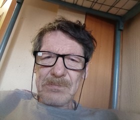 Andrey, 64, Petrodvorets