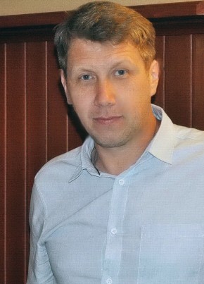 Олег, 47, Россия, Саратов