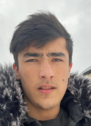 Aybek, 22, Russia, Moscow
