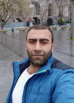 Bayram, 40, Türkiye Cumhuriyeti, Zeytinburnu