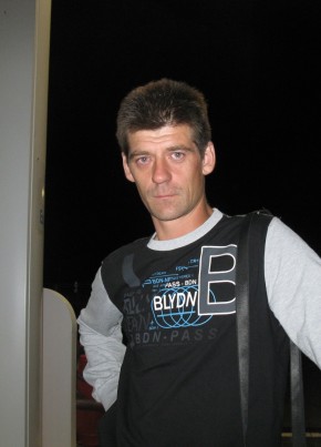 Александр из Ростова 54 года