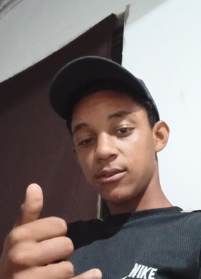 Lucas из Itaboraí 28 лет