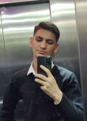 Ramin, 19, Türkiye Cumhuriyeti, İstanbul