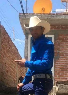 Roberto Renteria, 40, Estados Unidos Mexicanos, Zacatecas