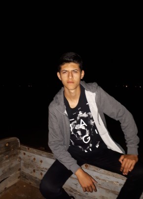 Furkan, 21, Türkiye Cumhuriyeti, Uzunköprü