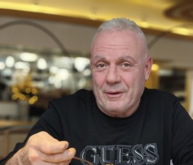 Miguel Angel, 60, Barcelona