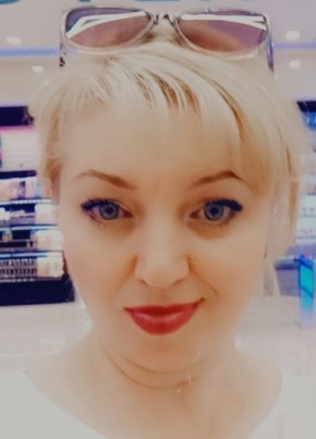 Елена, 49, Россия, Тобольск