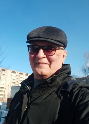 Станислав Рыбкин из Бердска 64 года