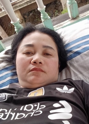 O из สุโขทัย 36 лет