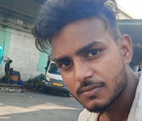 Sonu Thakur, 19, Surat