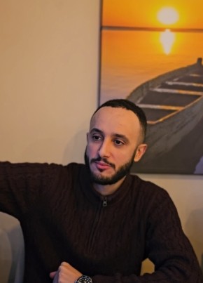 Momo из Montreal 29 лет