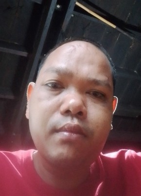 ข้อล้อ из สกลนคร 21 год