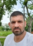 Konstantin, 40, Artem