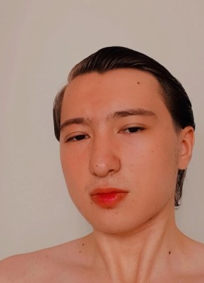 Shohrux из Yangiyŭl 19 лет