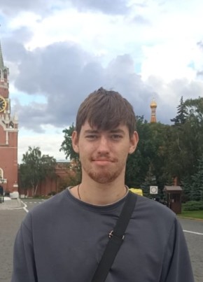 Егор из Чехова 23 года