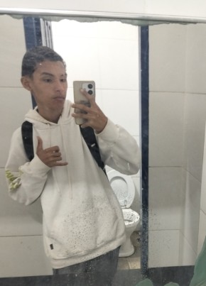 Julio Cesar из Solânea 18 лет