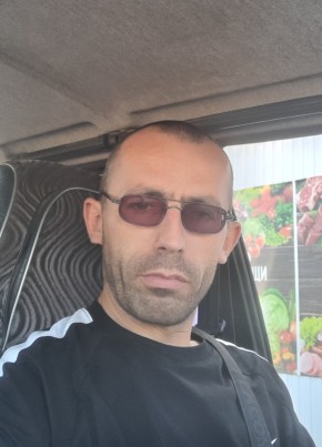 Сергей из Мариуполи 34 года