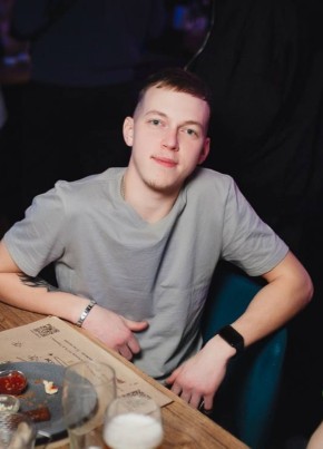 Николай из Новосибирска 23 года