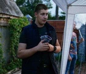 Игорь, 22 года, Березовка